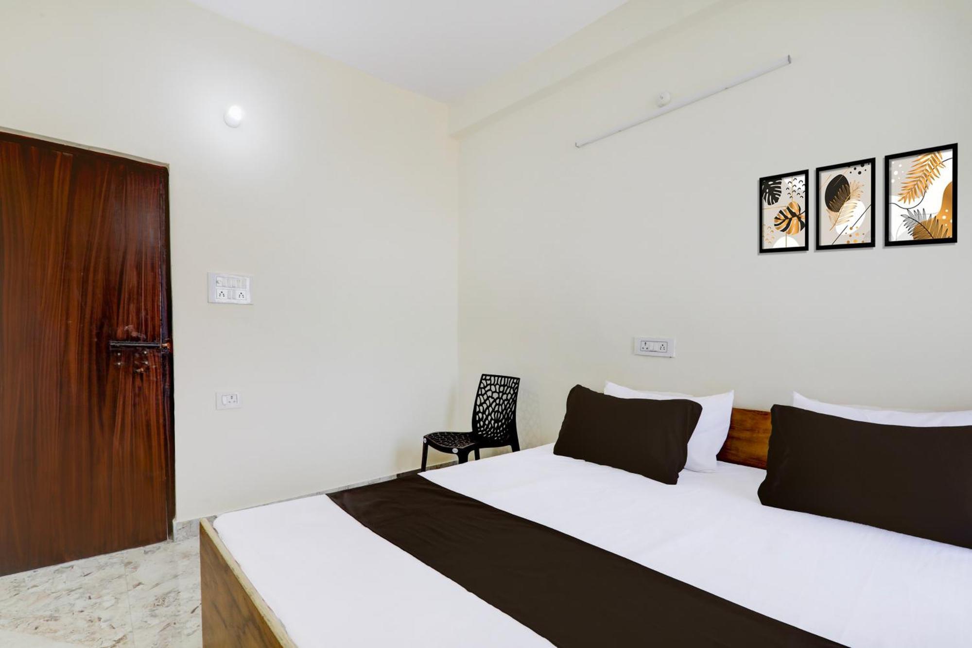 Hotel O Rn Chinhat Exterior foto