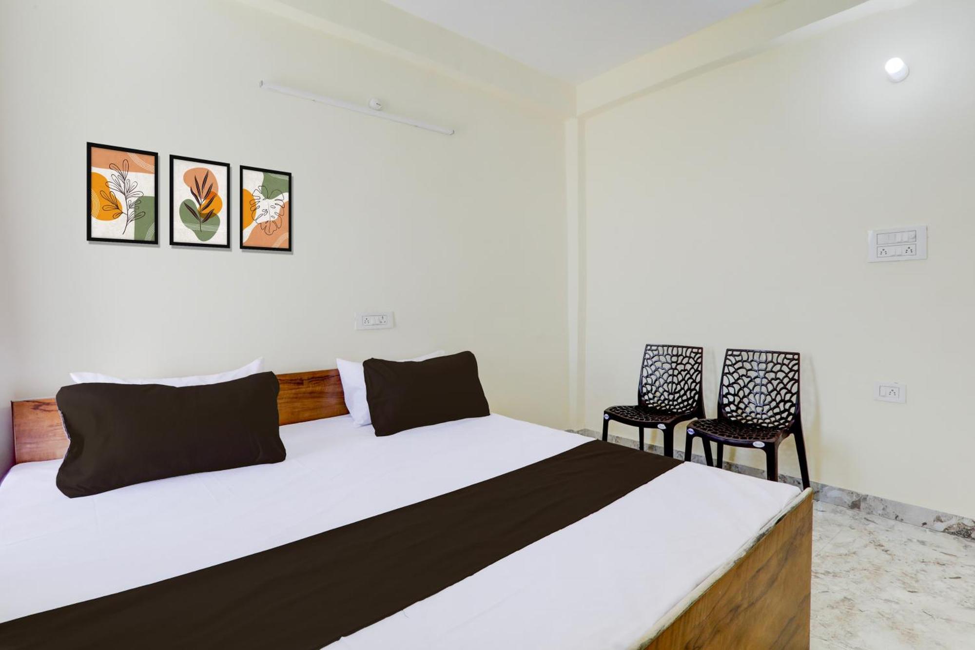 Hotel O Rn Chinhat Exterior foto