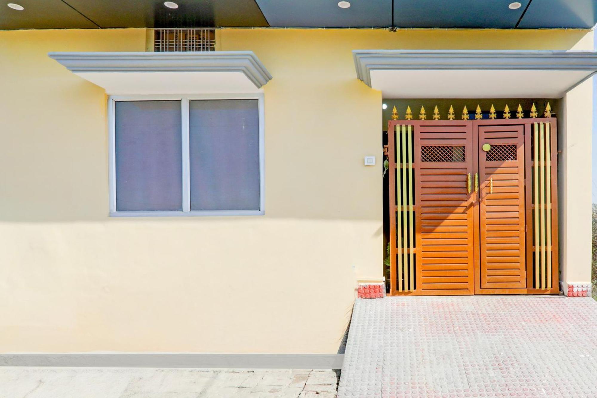 Hotel O Rn Chinhat Exterior foto